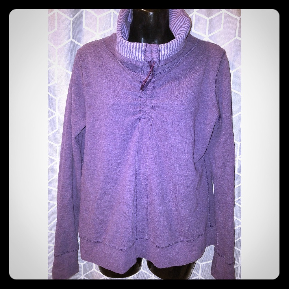 RARE Lululemon Reversible Pullover
